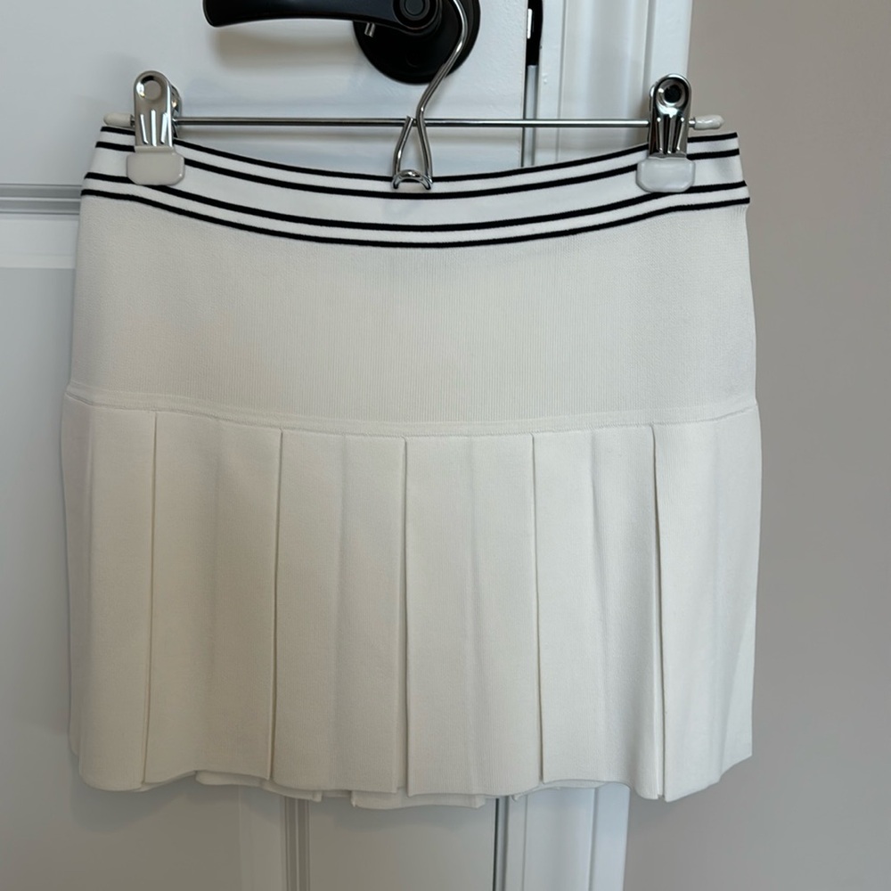 Tory Burch NWT Tennis Skirt - Snow White - Size Medium